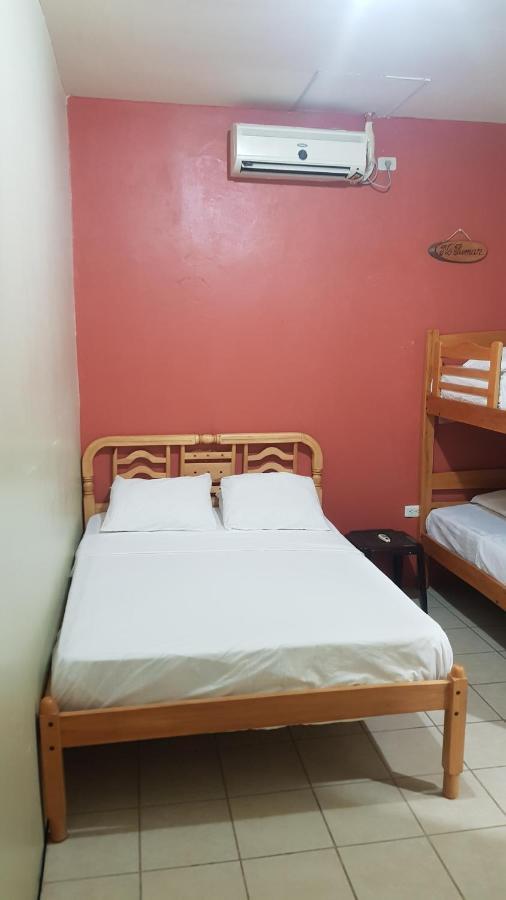 סלינאס Chaqana Hostel מראה חיצוני תמונה